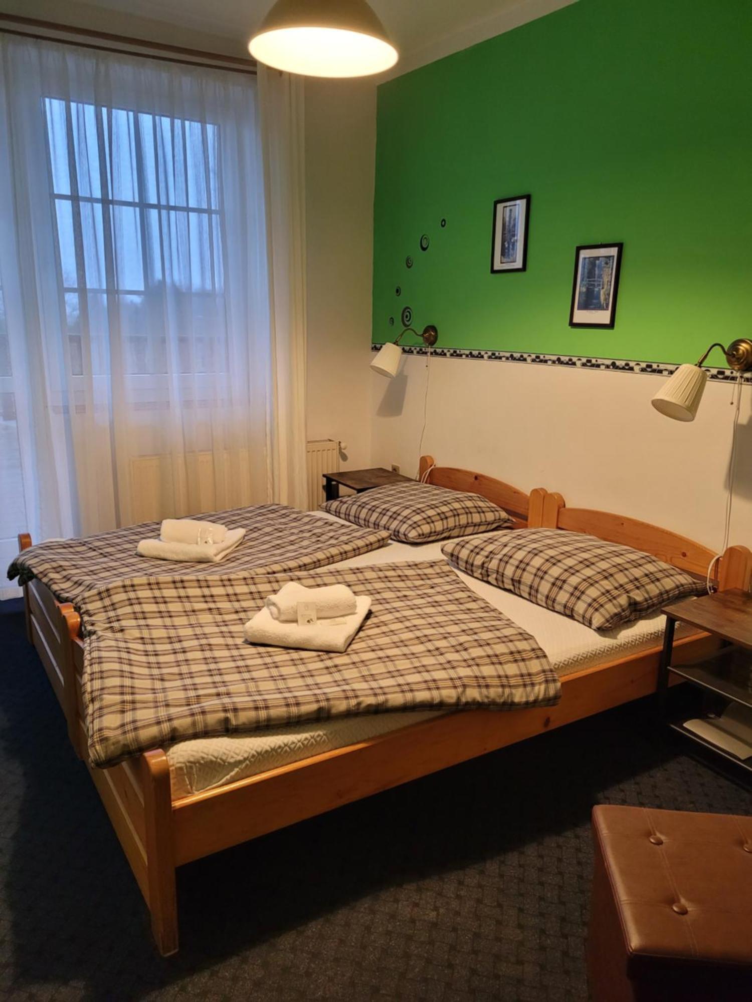 Pension Pastis Janov Exteriér fotografie
